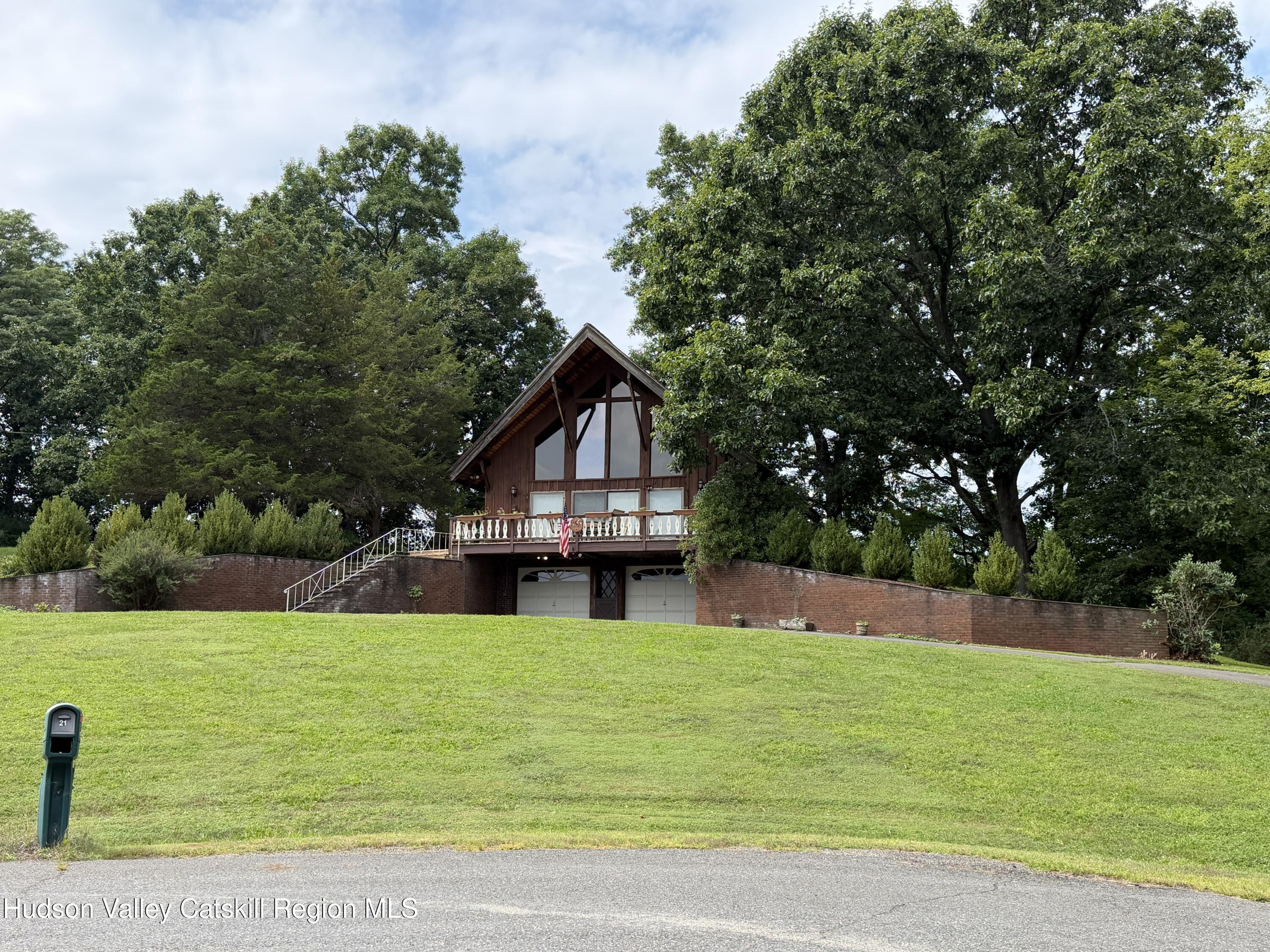 21 Coons Road Claverack, NY 12534 - Photo 1 of 34 IMG_1017