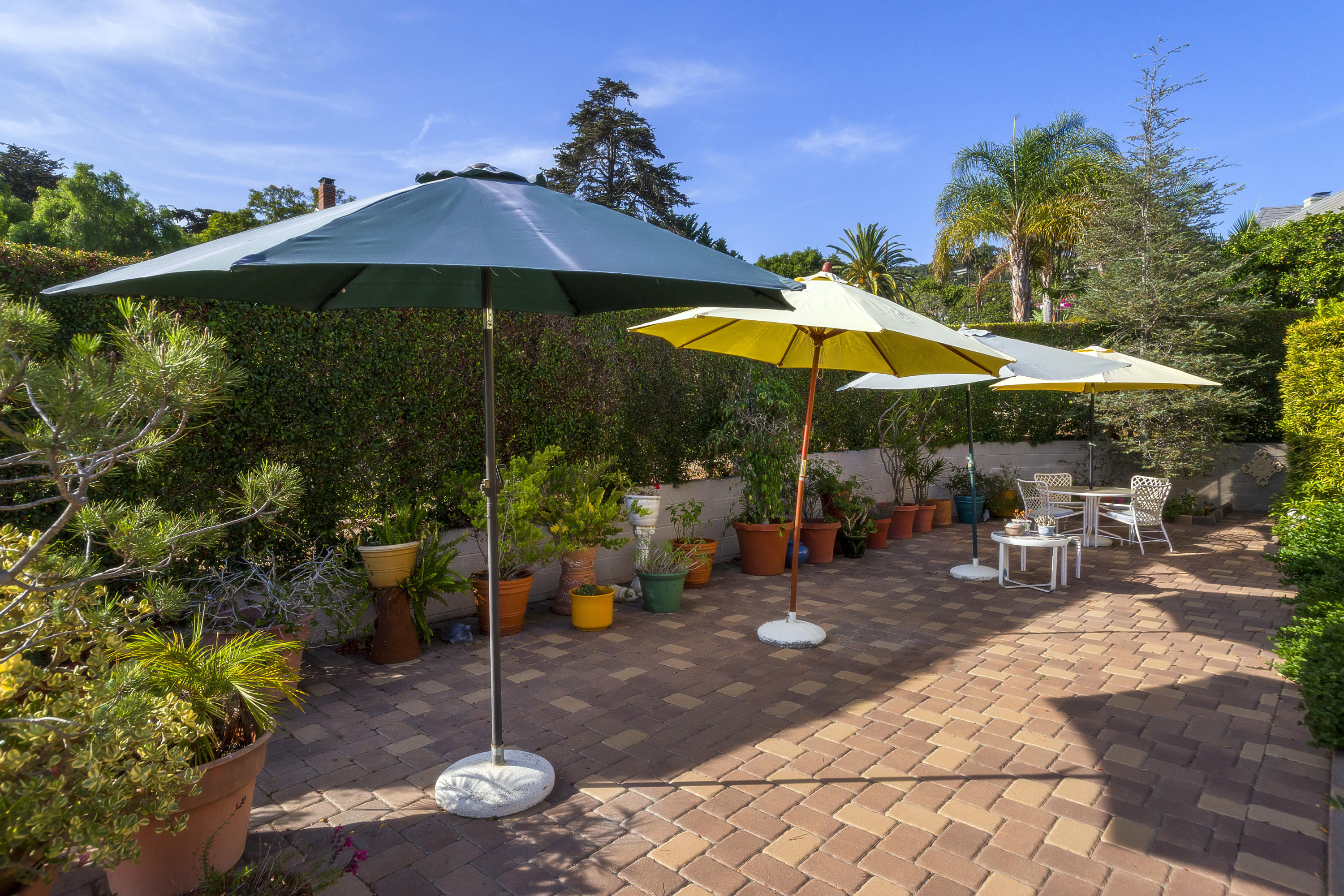936 Garcia Road Santa Barbara, CA 93103 - Photo 11 of 12 garcia 11