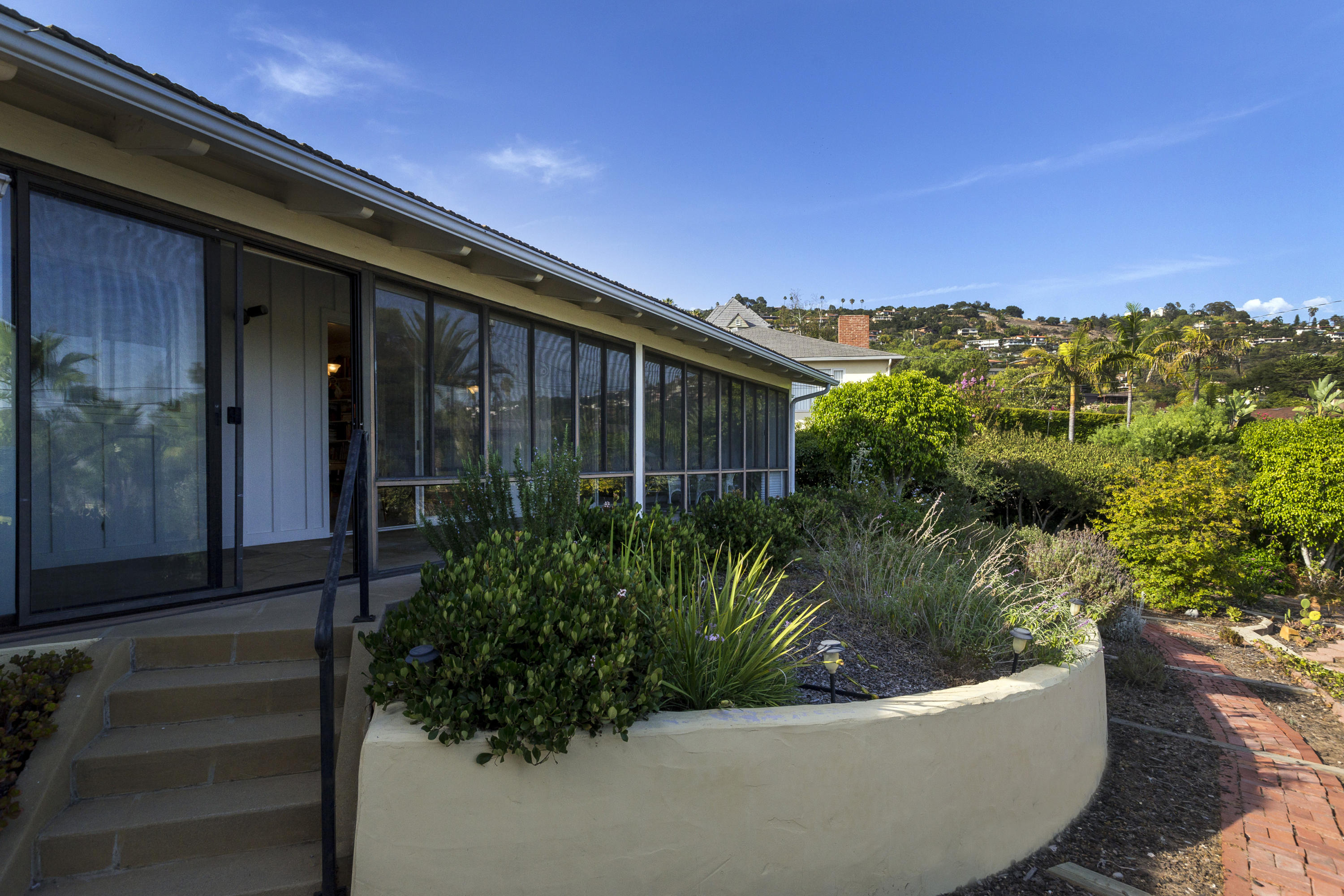 936 Garcia Road Santa Barbara, CA 93103 - Photo 10 of 12 garcia 10