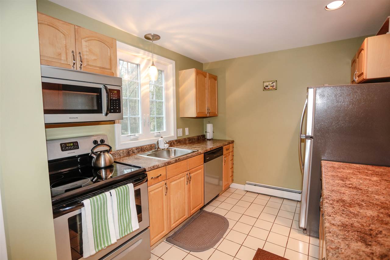 1465 Hooksett Road, Unit 28 Hooksett, NH 03106 - Photo 19 of 27