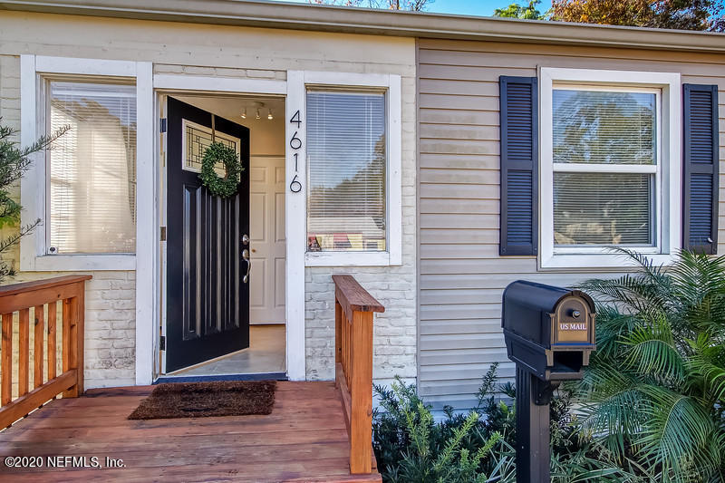 4616 Pinewood Road Jacksonville, FL 32210 - Photo 2 of 26 Entry