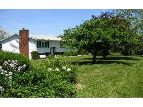 3620 East Robin Road Bloomington, IN 47401 - Photo 2 of 6