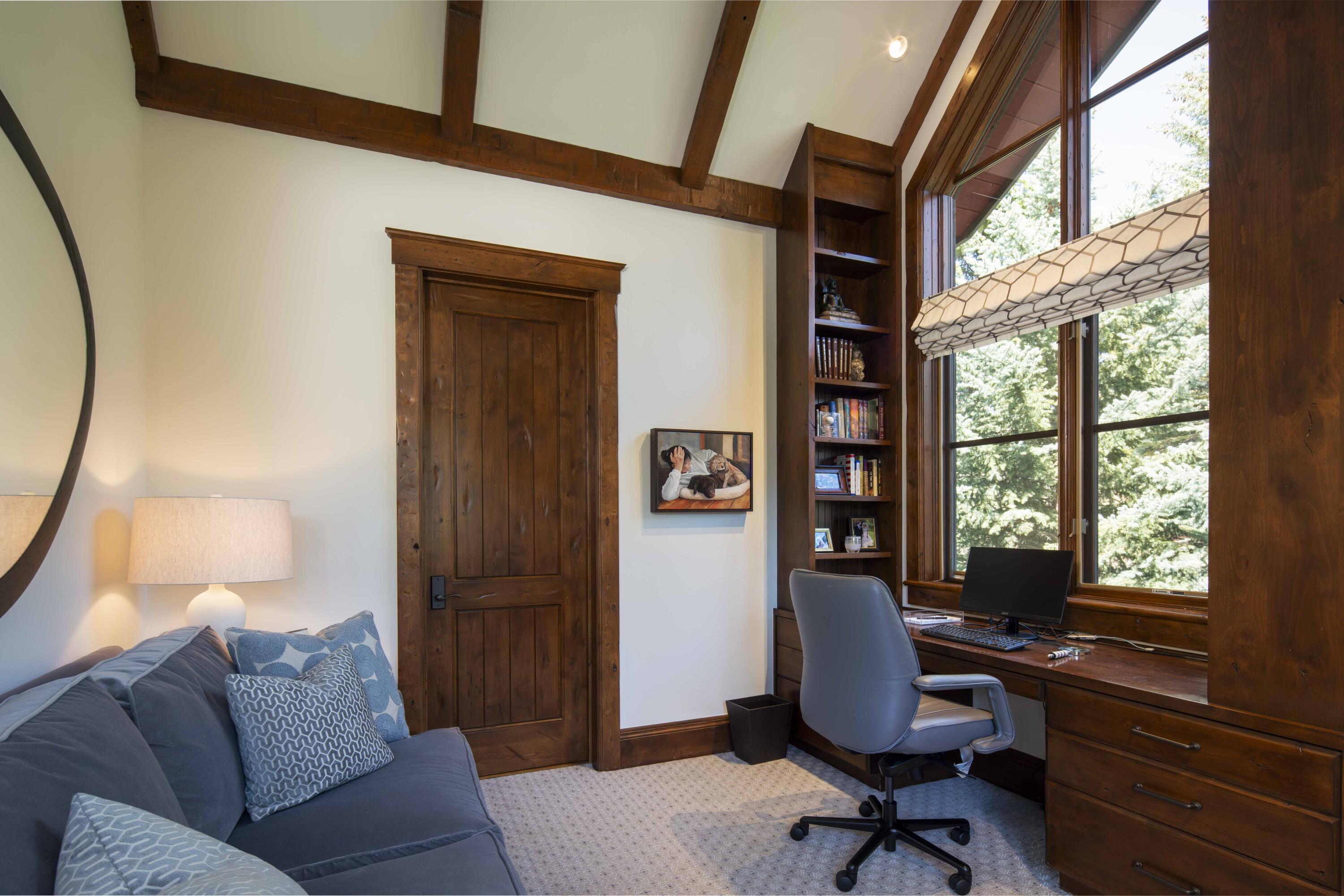 780 Alpine Lane Ketchum, ID 83340 - Photo 21 of 47 Office
