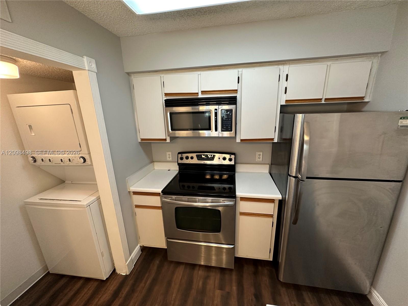 620 South Park Road, Unit 232 Hollywood, FL 33021 - Photo 4 of 20 Gallery Image 4