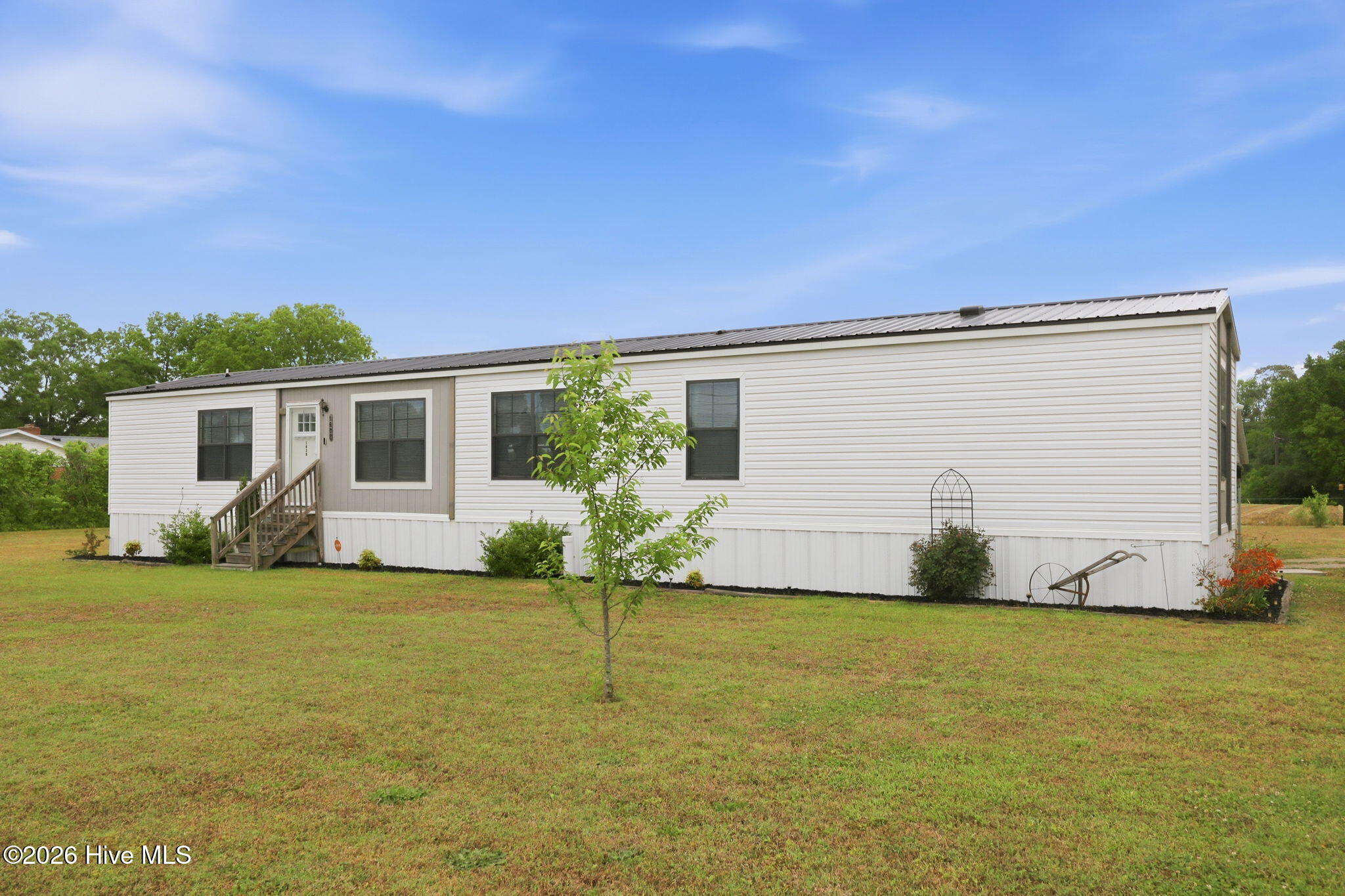 1838 Greene Haynes Road Kinston, NC 28504 - Photo 9 of 38 2-web-or-mls-img_7031