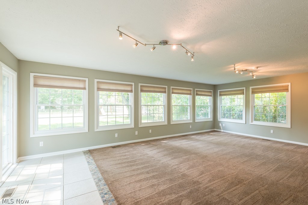 9350 Root Road North Ridgeville, OH 44039 - Photo 10 of 19 Gallery Image 10