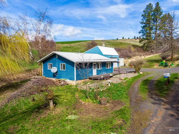 $385,000 | 1161 Chaney Road, Viola, ID 83872