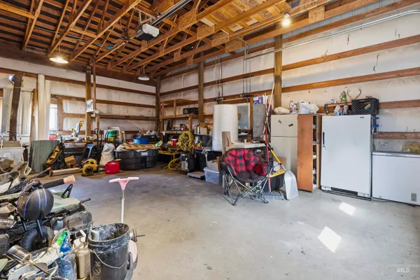 $385,000 | 1161 Chaney Road, Viola, ID 83872