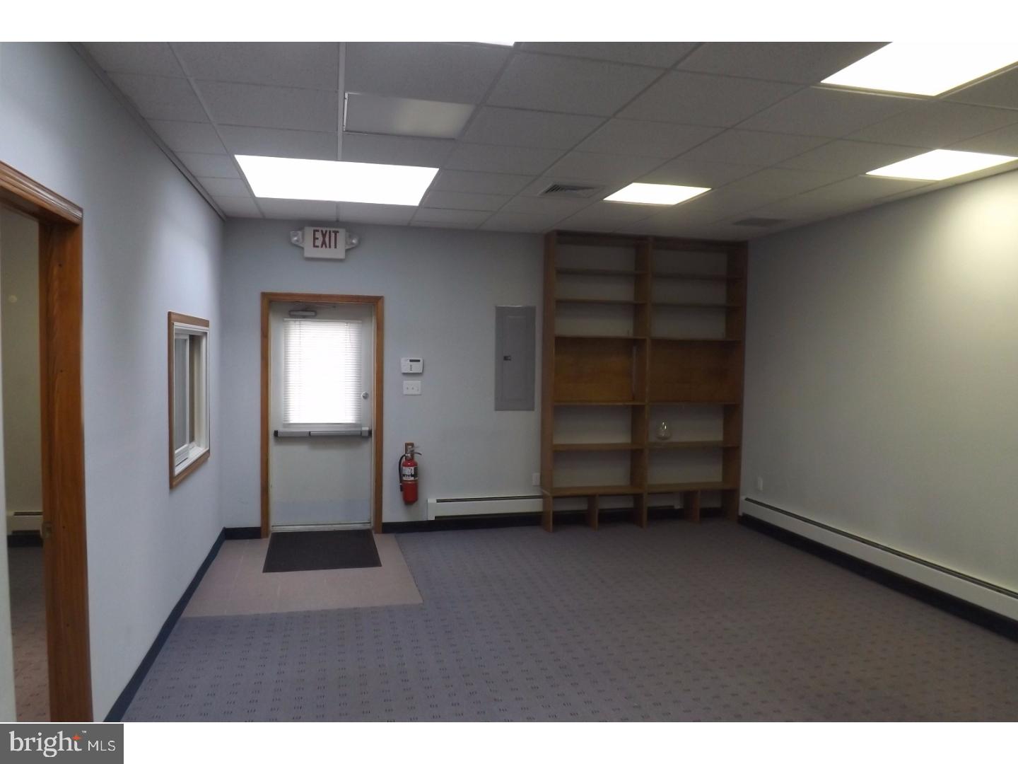 405-415 West Chester Pike Ridley Park, PA 19078 - Photo 3 of 21