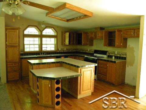 13333 Bishop Road Chesaning, MI 48616 - Photo 3 of 14 20095596-2.JPG