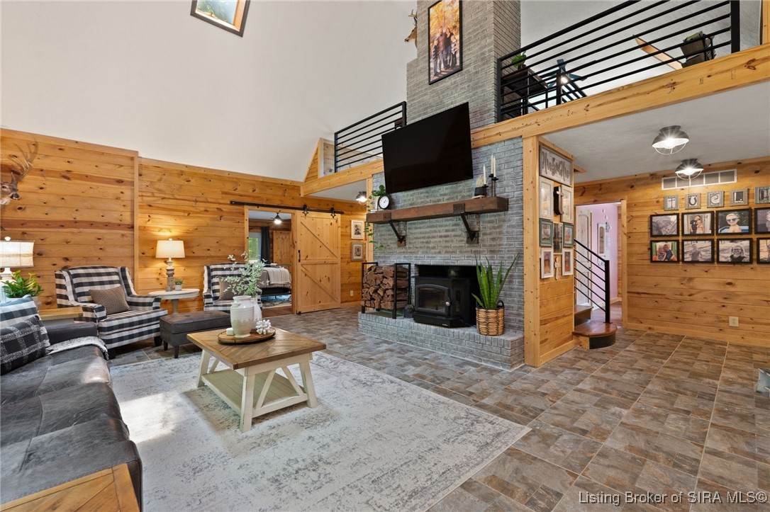 6208 Scottsville Road Floyds Knobs, IN 47119 - Photo 2 of 79