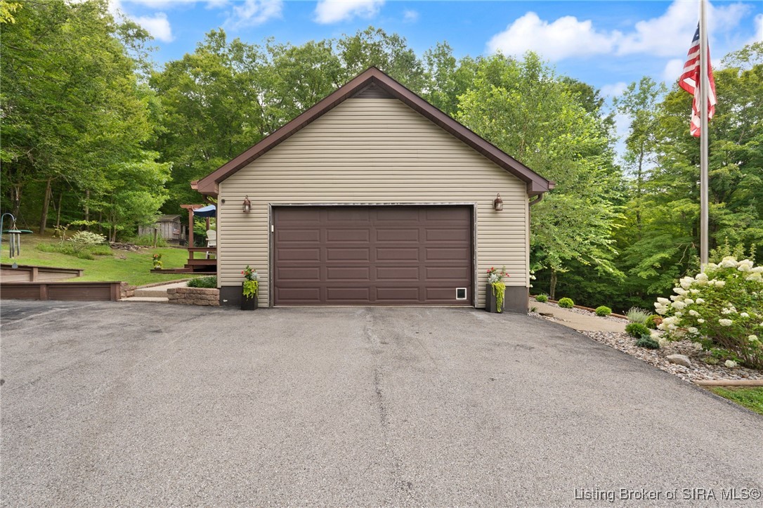6208 Scottsville Road Floyds Knobs, IN 47119 - Photo 60 of 79