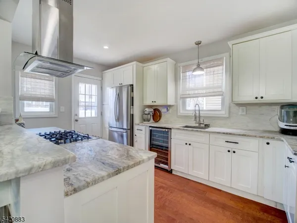 $575,000 | 210 Pershing Avenue, Roselle Park, NJ 07204