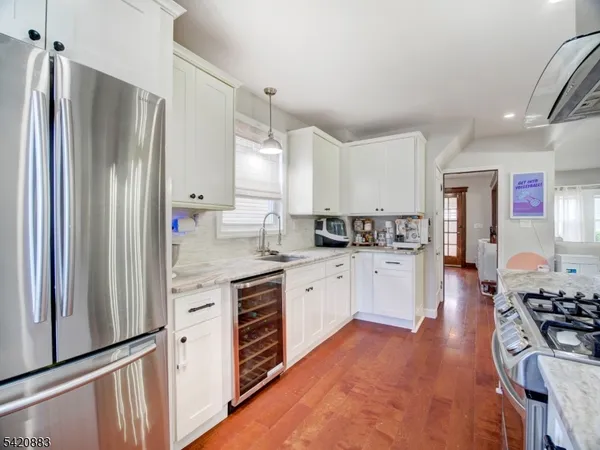 $575,000 | 210 Pershing Avenue, Roselle Park, NJ 07204