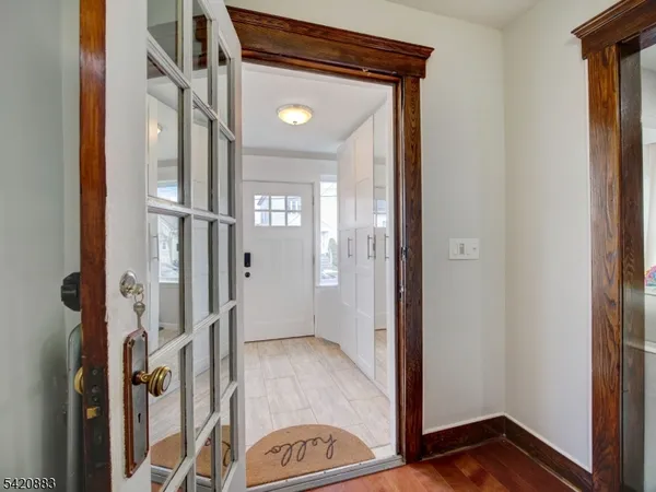 $575,000 | 210 Pershing Avenue, Roselle Park, NJ 07204
