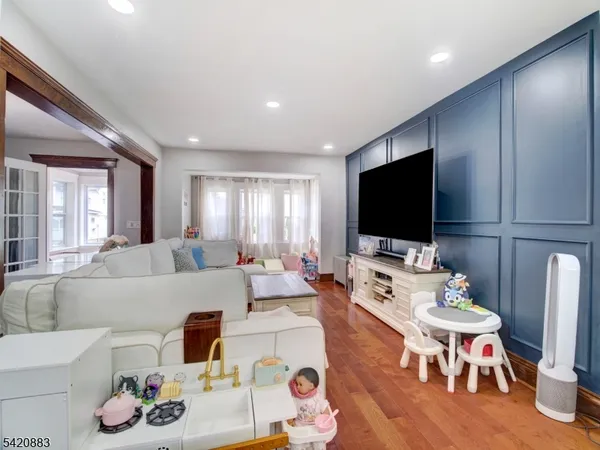 $575,000 | 210 Pershing Avenue, Roselle Park, NJ 07204