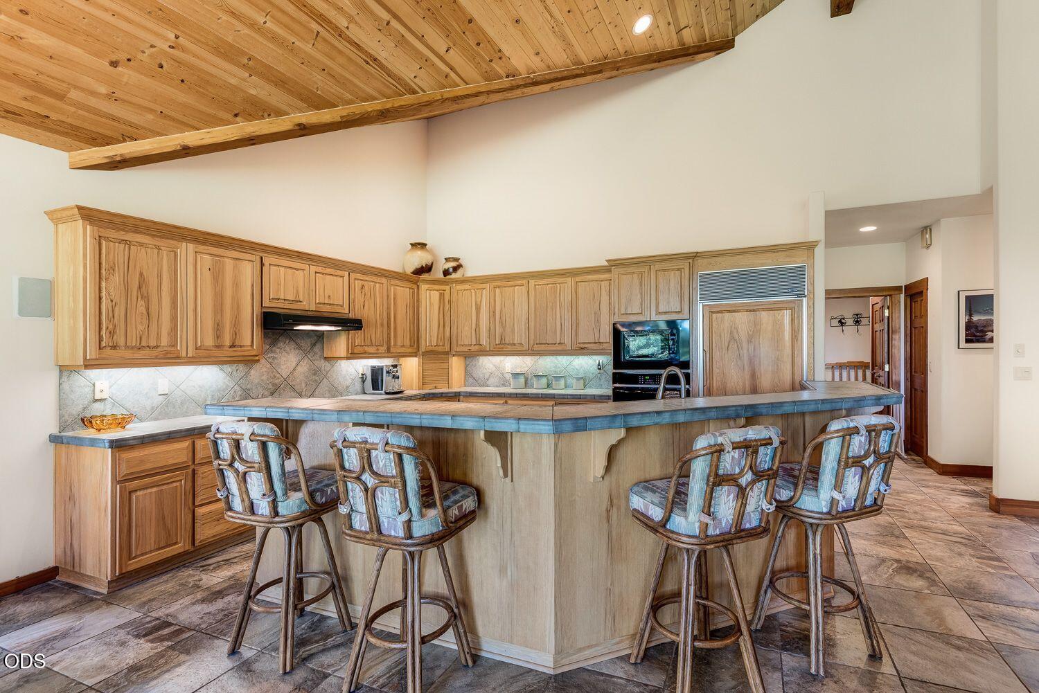 64464 Collins Road Bend, OR 97703 - Photo 16 of 58 Gallery Image 16