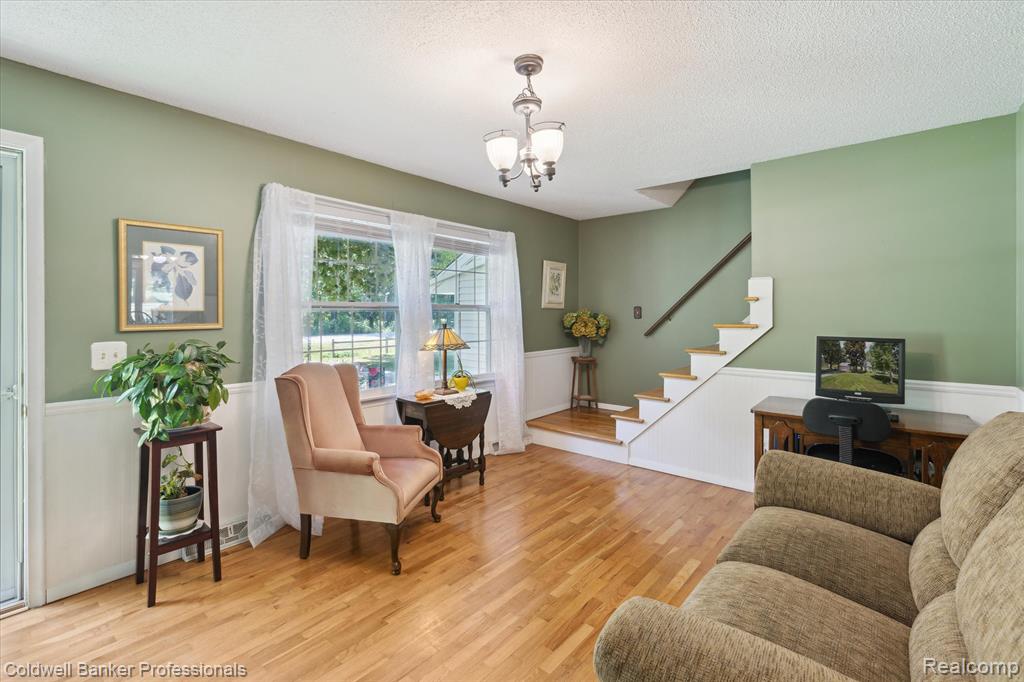 12409 East Potter Road Davison, MI 48423 - Photo 5 of 58