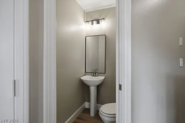 $1,995 | 910 Elegant Coral Avenue, Henderson, NV 89015