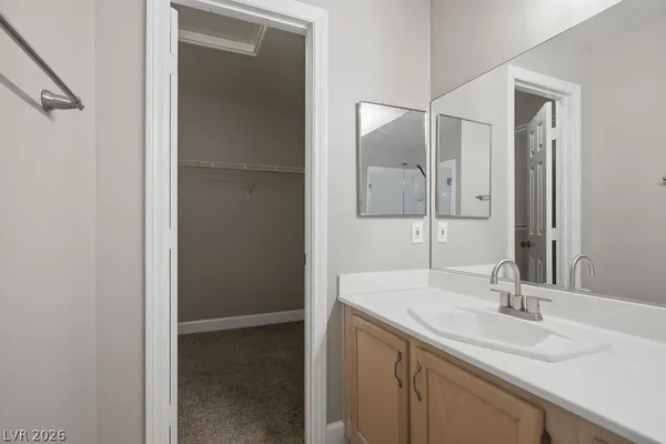 $1,995 | 910 Elegant Coral Avenue, Henderson, NV 89015