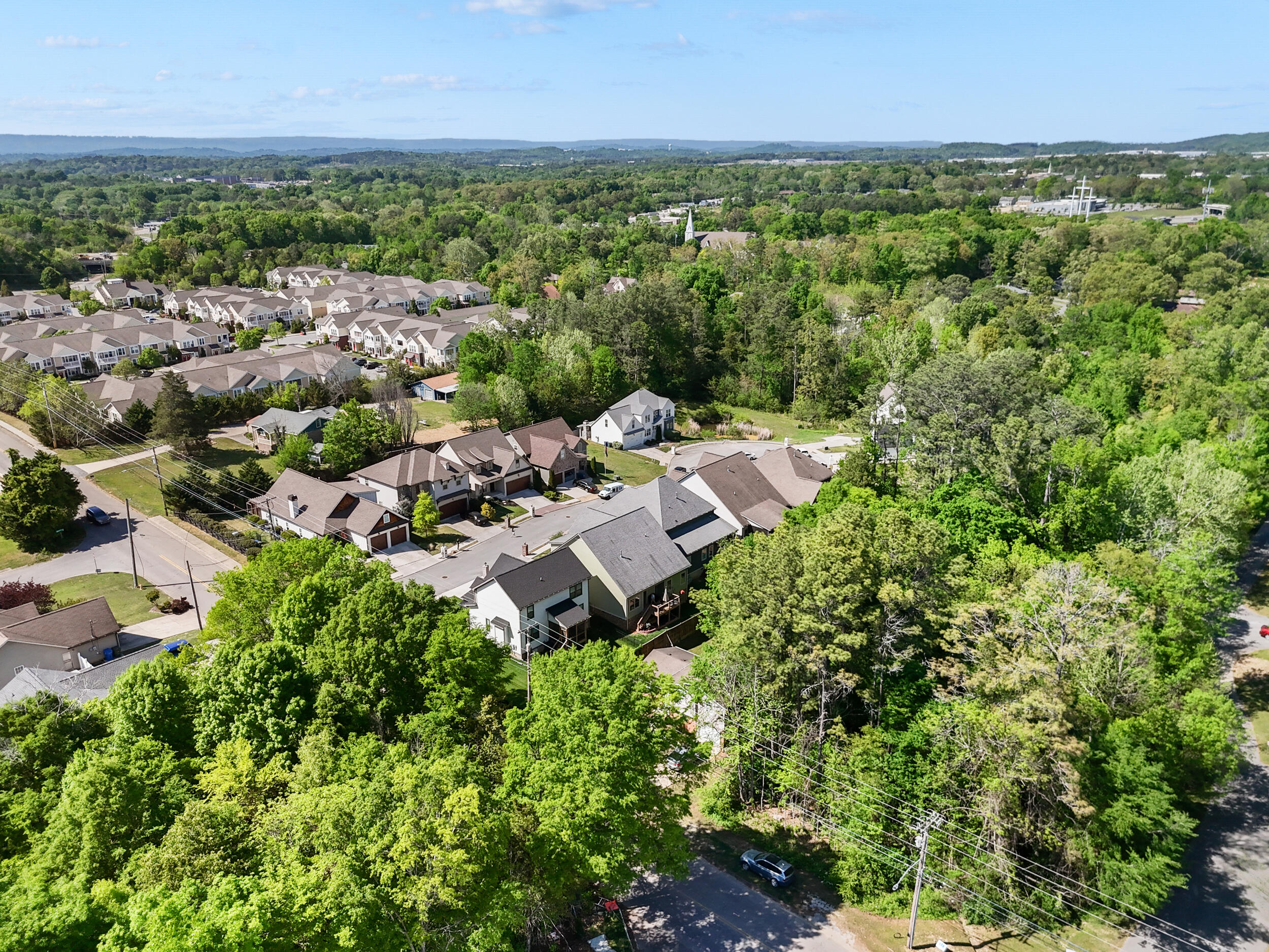 2612 Wendell Way Chattanooga, TN 37421 - Photo 29 of 30 dji_20260416040156_0989_d