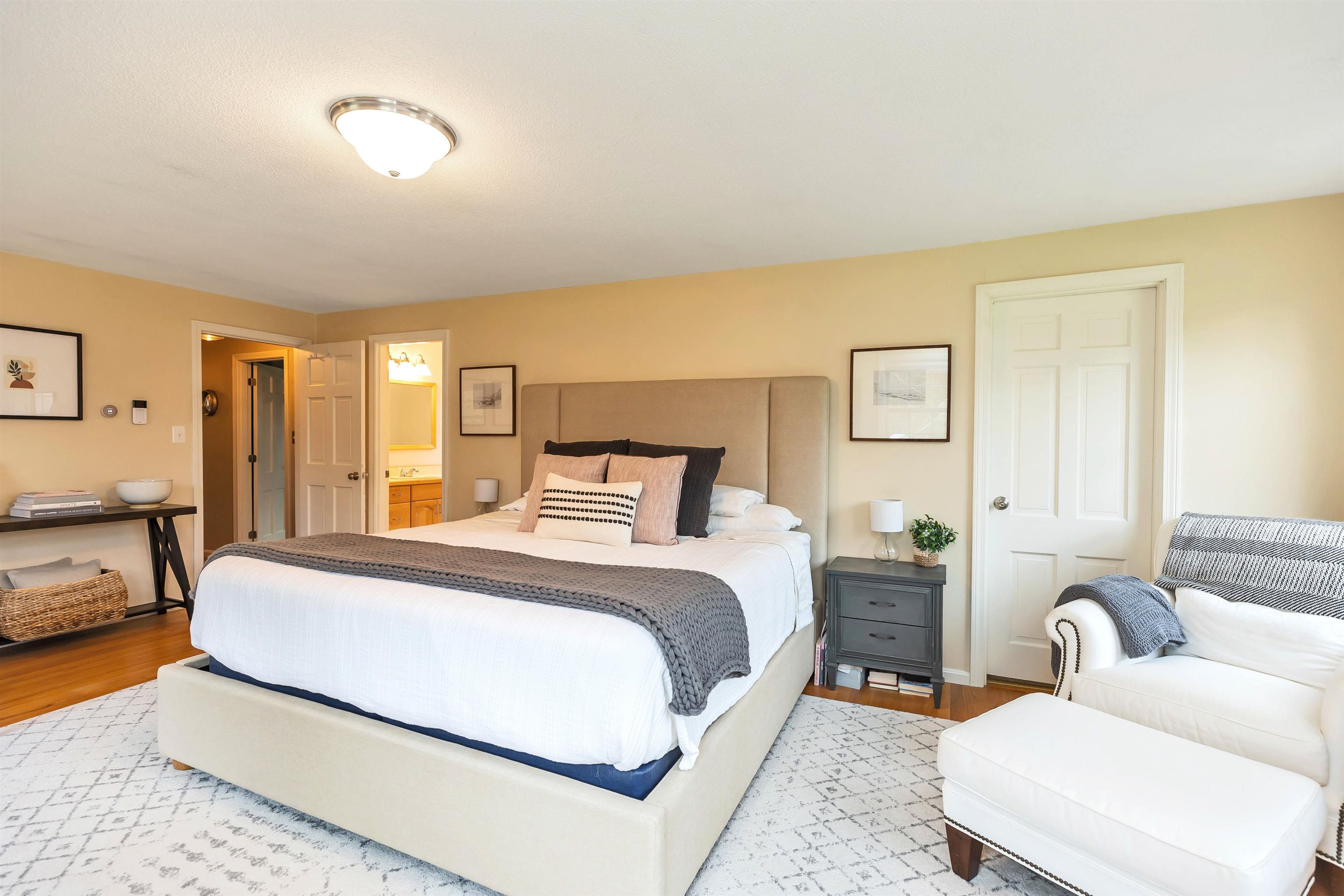 1 Georgetown Drive Amherst, NH 03031 - Photo 16 of 40