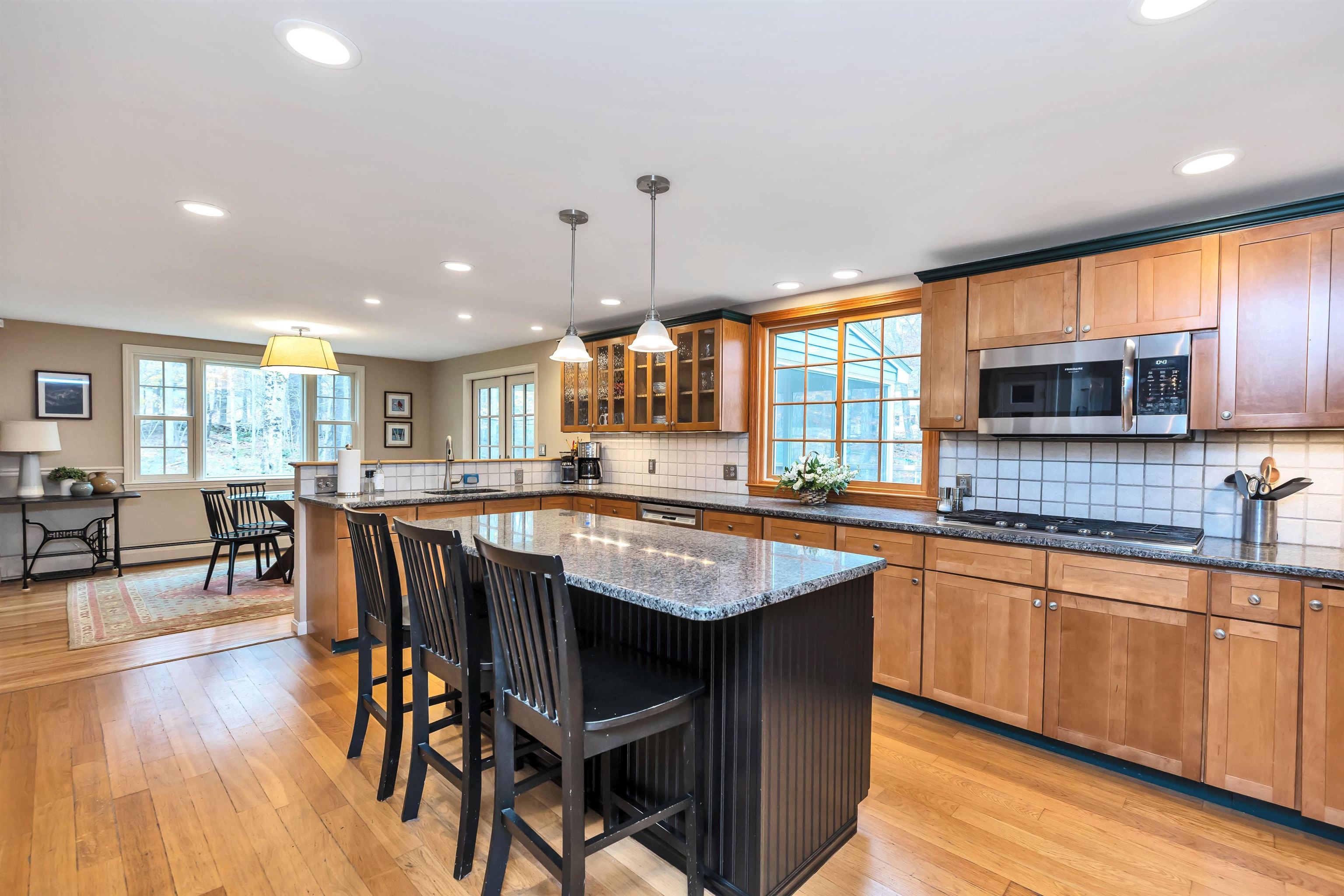 1 Georgetown Drive Amherst, NH 03031 - Photo 35 of 40