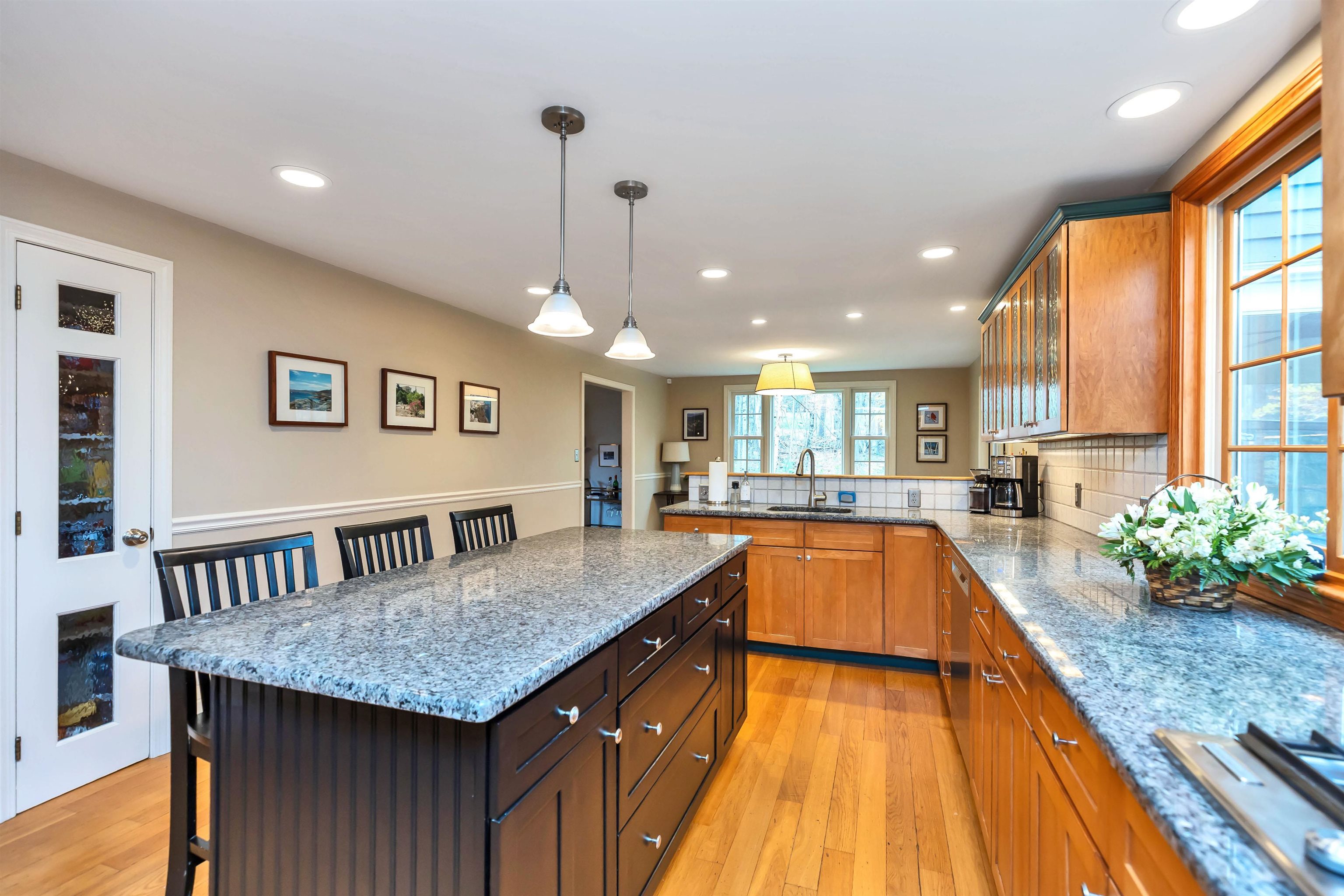 1 Georgetown Drive Amherst, NH 03031 - Photo 36 of 40