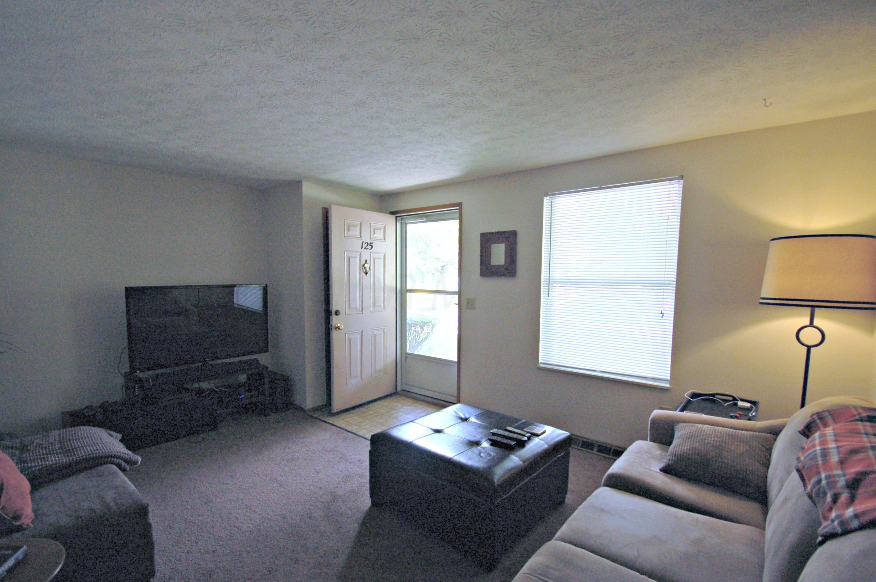 131-137 West Pacemont Road Columbus, OH 43202 - Photo 7 of 39 Gallery Image 7