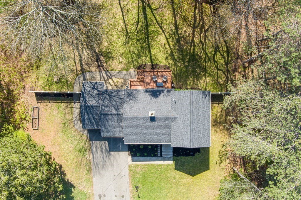 18 Corcoran Road Billerica, MA 01821 - Photo 4 of 40 front view of a house with a yard