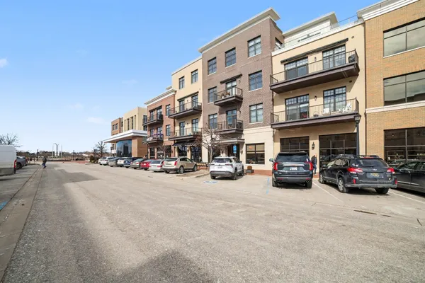 $389,900 | 9 East Main Street, Unit 303, Bay City, MI 48708