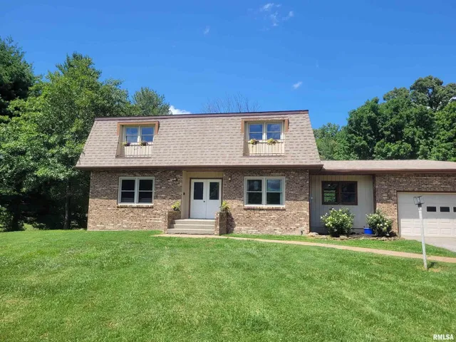 $315,000 | 11968 Goshen Meadows, Mount Vernon, IL 62864