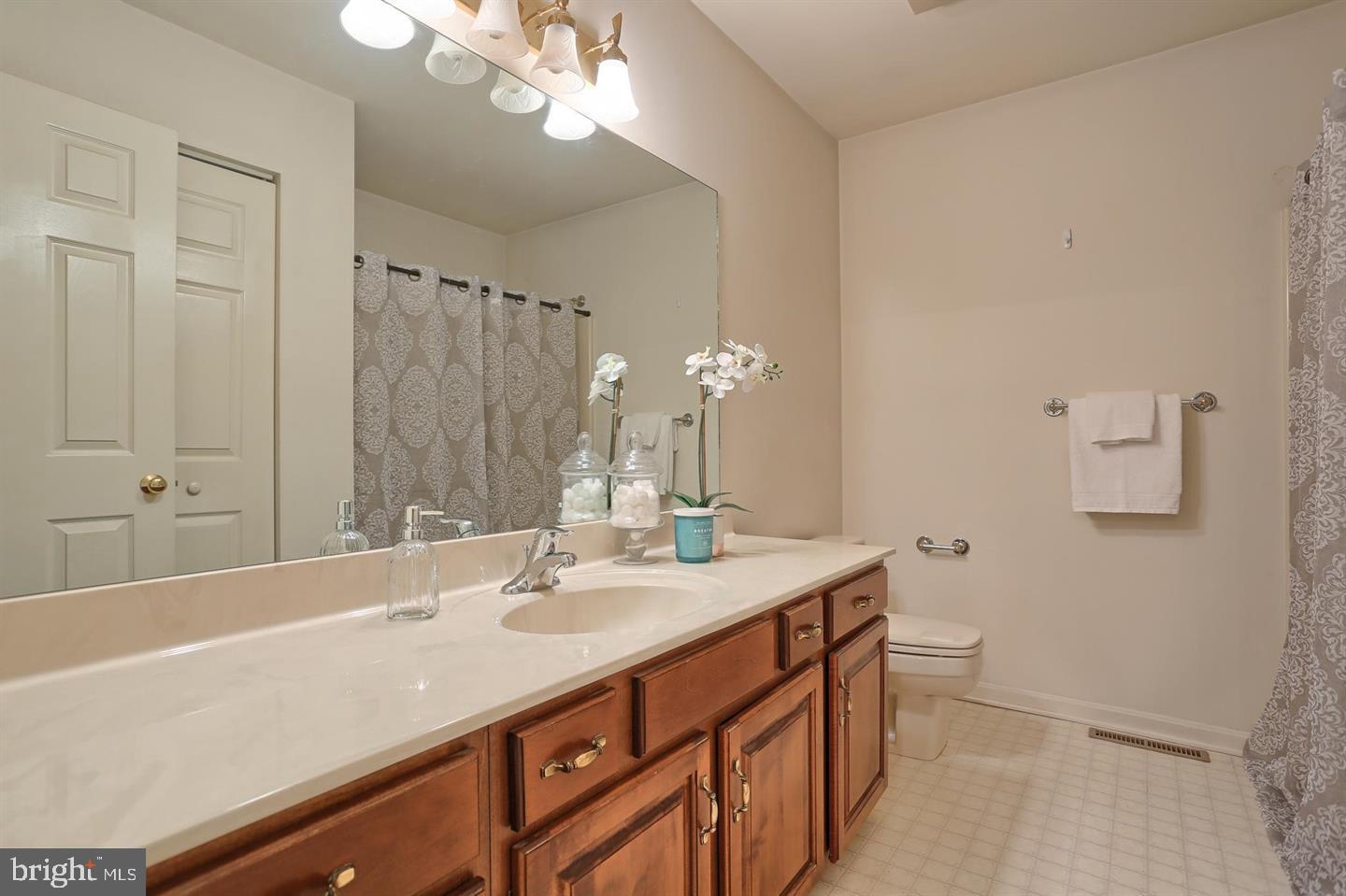 2045 A Raleigh Road Hummelstown, PA 17036 - Photo 2 of 34