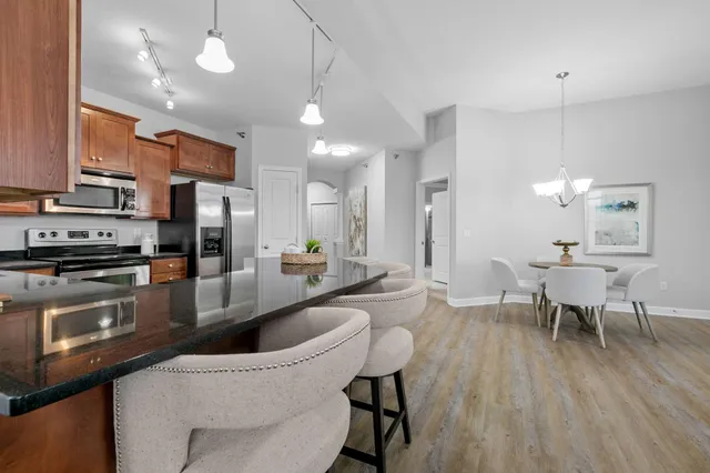 $299,900 | 1155 Ford Road, Unit 402, St. Louis Park, MN 55426