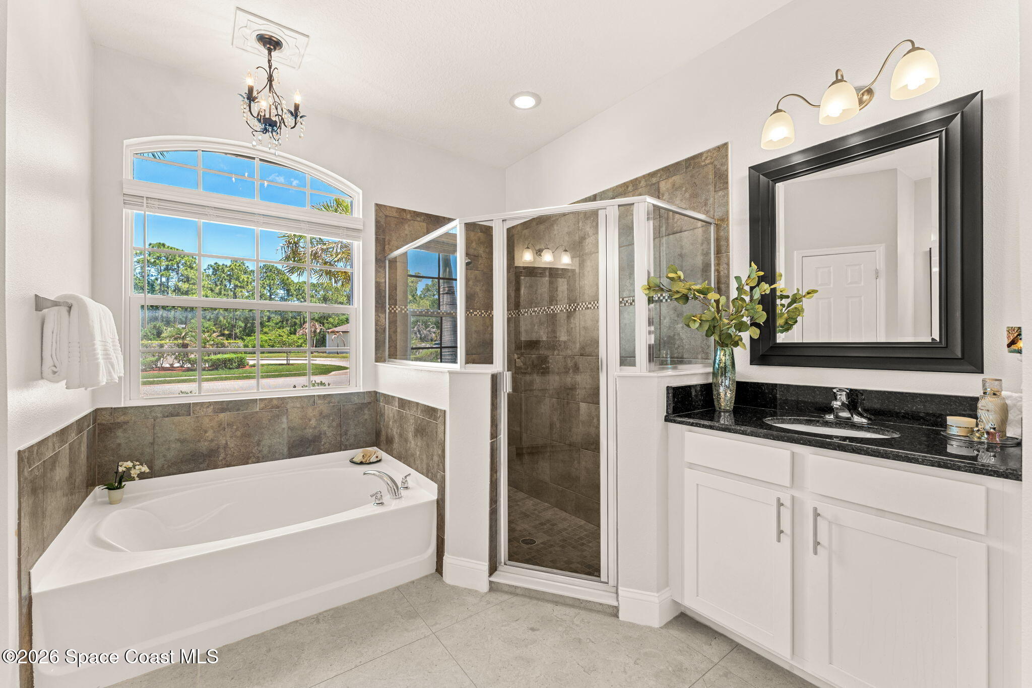 3713 Rushing Waters Drive Melbourne, FL 32904 - Photo 20 of 51 Primary Suite & En-Suite (3)
