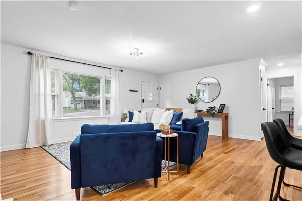 $350,000 | 4019 West 62nd Terrace, Fairway, KS 66205