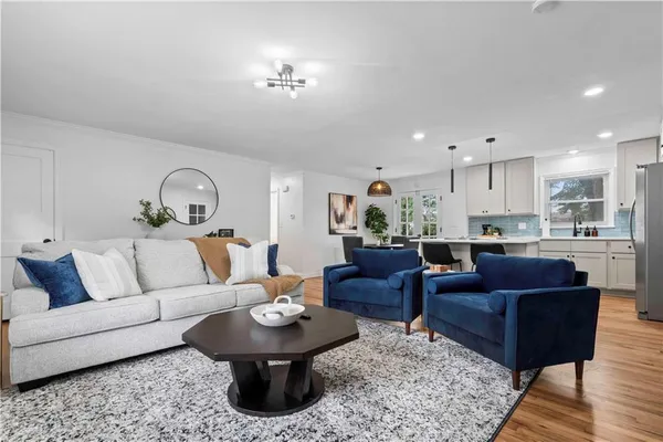 $350,000 | 4019 West 62nd Terrace, Fairway, KS 66205