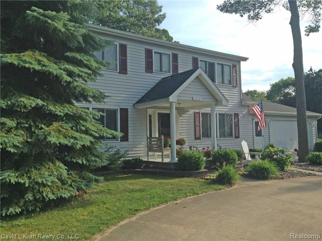 9121 Crescent Beach Road Pigeon, MI 48755 - Photo 13 of 13 9121CrescentBeachRdFront.jpg