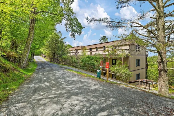 $155,000 | 103 Upper Holiday Lane, Unit G228, Beech Mountain, NC 28604