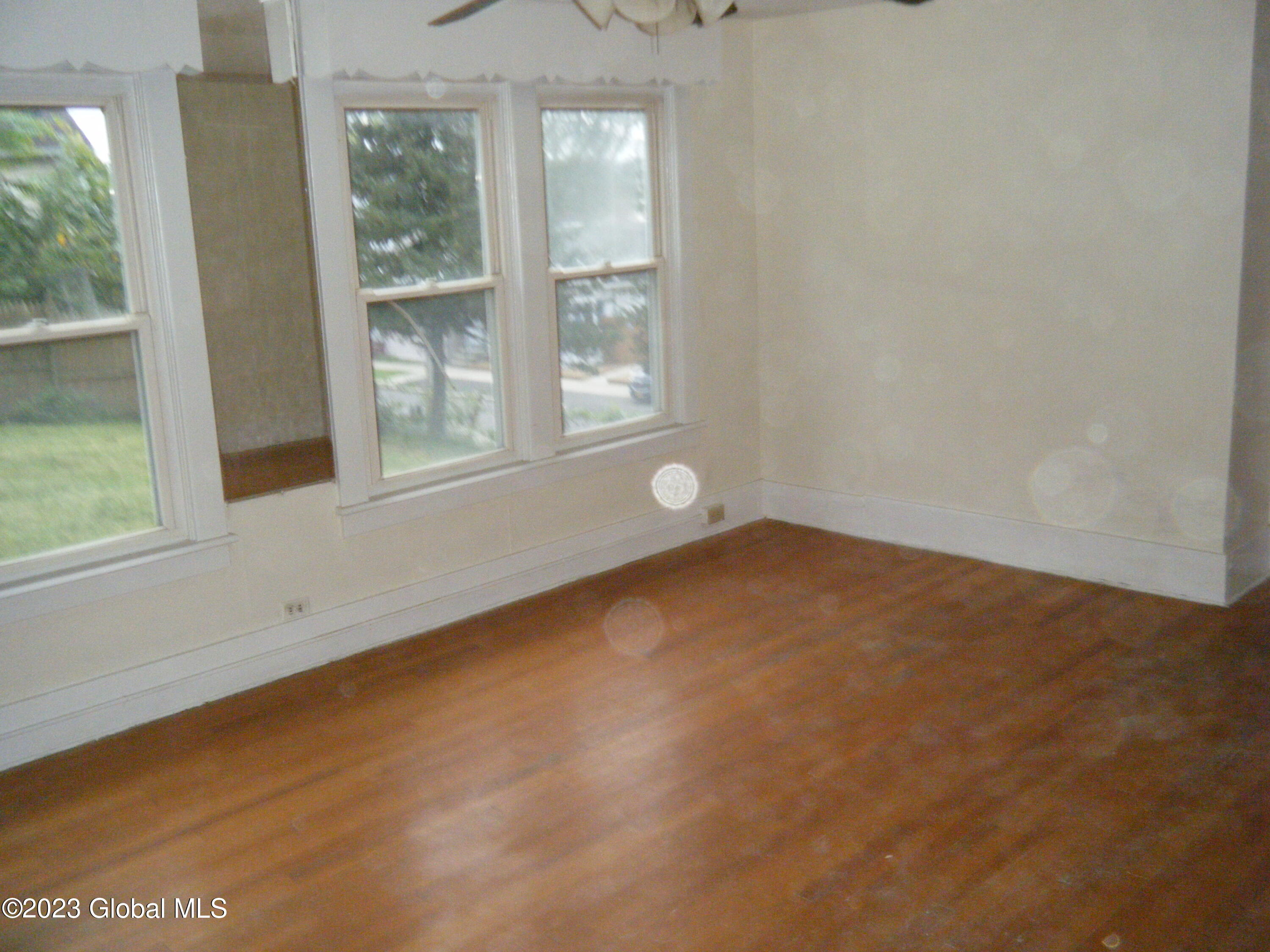 76 Elm Street Rensselaer, NY 12144 - Photo 3 of 18 DSCF1670