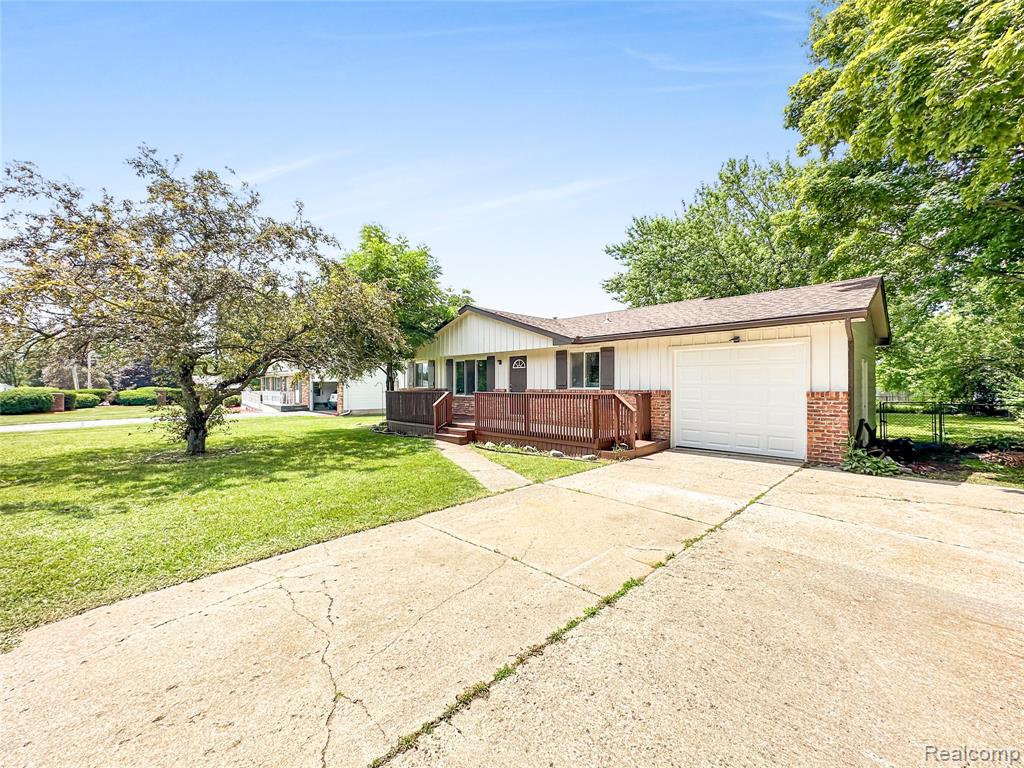 5552 Liberty Bell Road Grand Blanc, MI 48439 - Photo 1 of 23 Gallery Image 1