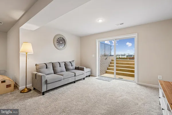 $474,900 | 198 Ellery Street, Ranson, WV 25438