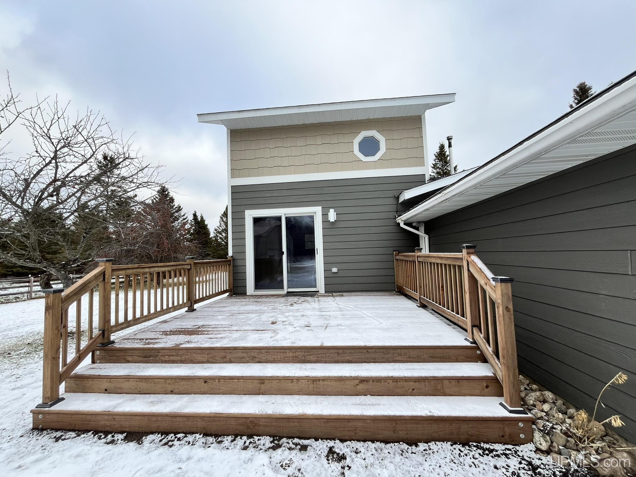 2724 Jackson Road Gulliver, MI 49840 - Photo 32 of 47