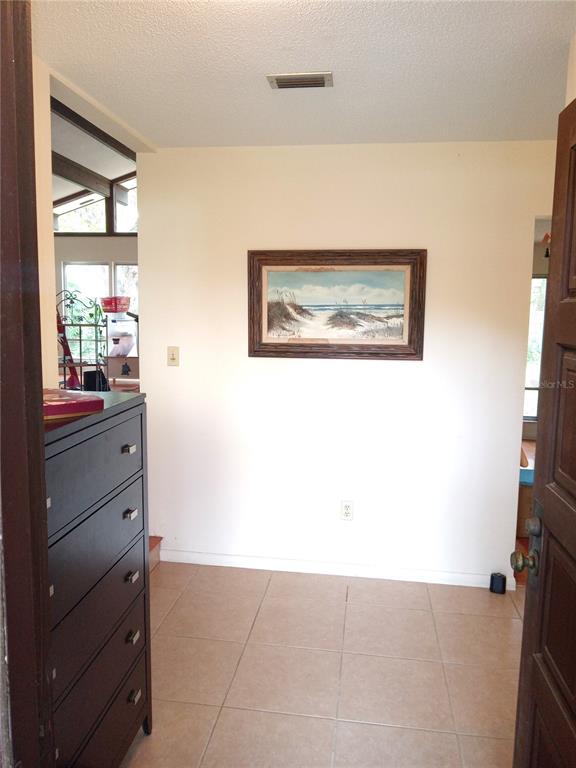 8136 Northwest 5 Court Gainesville, FL 32607 - Photo 4 of 29