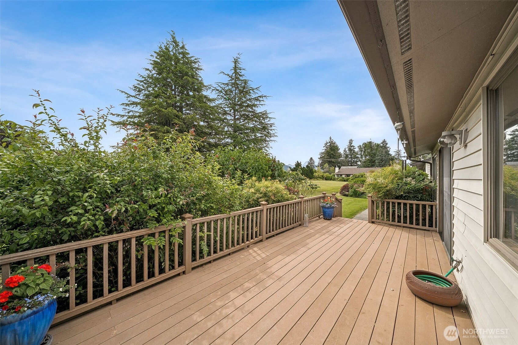 1069 Semanski Street, Unit D1 Enumclaw, WA 98022 - Photo 16 of 23