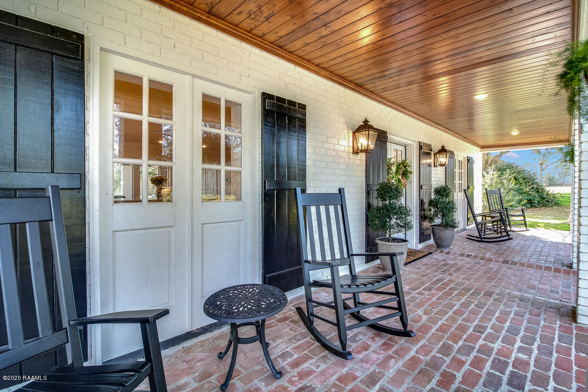 300 Meche Road Carencro, LA 70520 - Photo 4 of 41