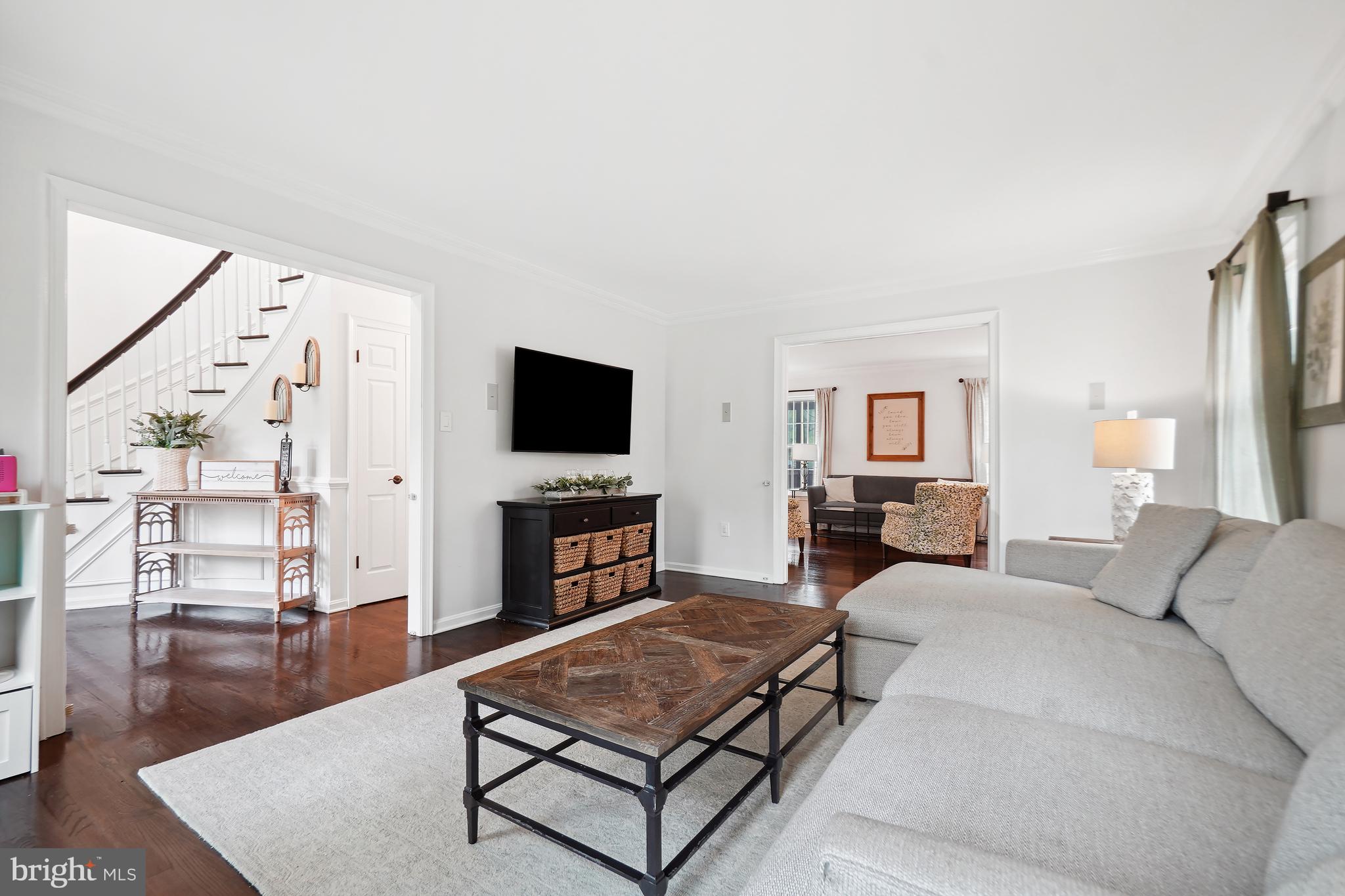 11007 Raccoon Ridge Court Reston, VA 20191 - Photo 7 of 55