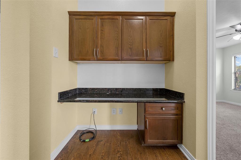 10437 Condor Loop Waco, TX 76708 - Photo 8 of 14 Gallery Image 8