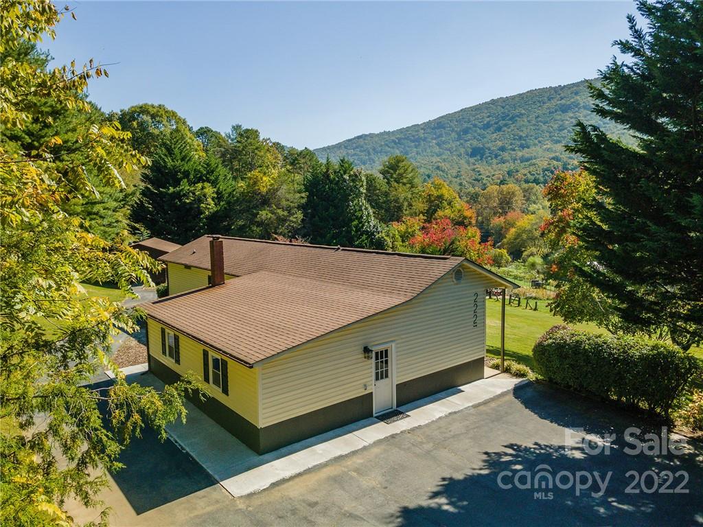 222 Bee Ridge Road Asheville, NC 28803 - Photo 2 of 48 Gallery Image 2