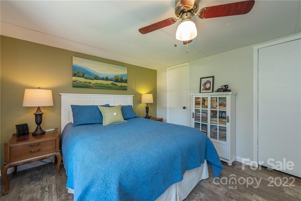 222 Bee Ridge Road Asheville, NC 28803 - Photo 27 of 48 Gallery Image 27